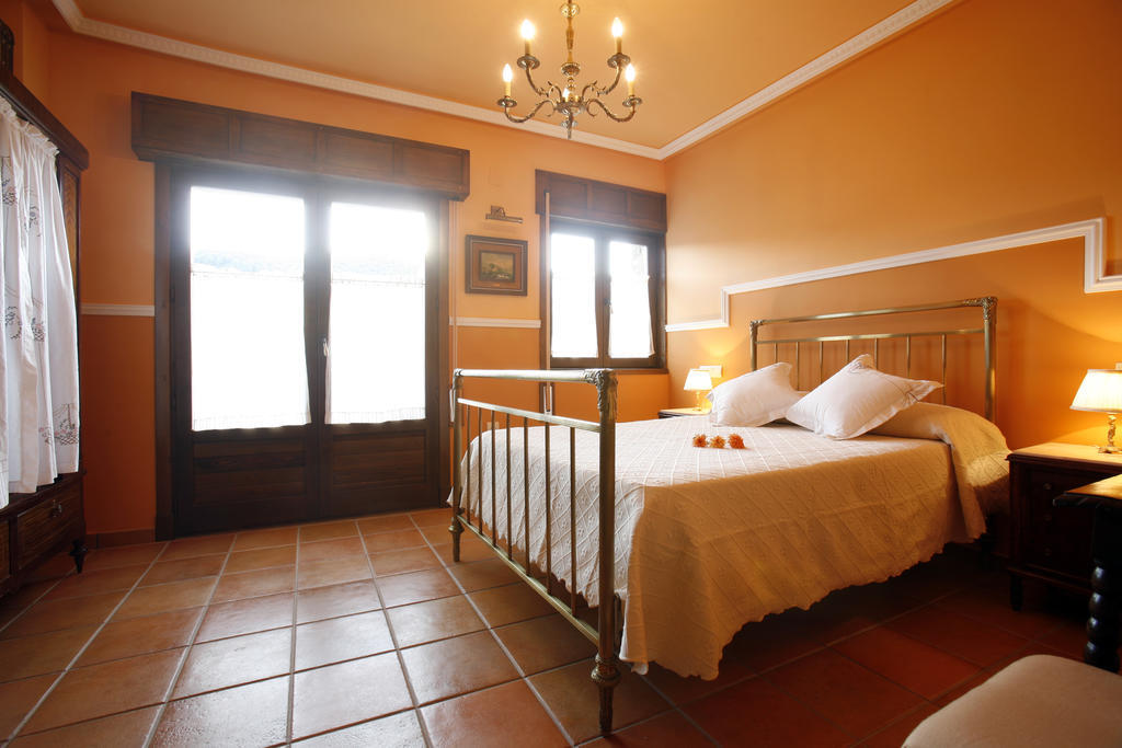 Casa Felisa Pirineo Aragones Villa Santa Eulalia de Gallego Room photo