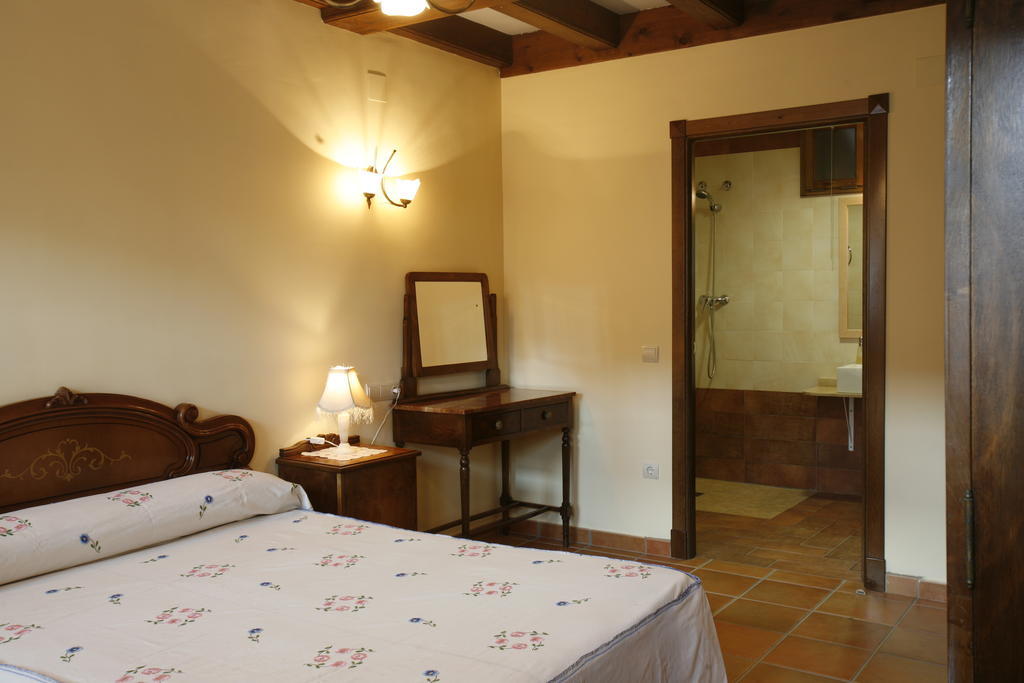 Casa Felisa Pirineo Aragones Villa Santa Eulalia de Gallego Room photo